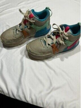 Nike Training Shoes Gray Blue Pink
